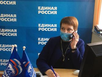 Татьяна Кузнецова в ходе телефонного общения ответила на вопросы избирателей